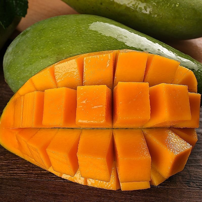 Fresh Thai mango (organic fruit) - Image 4