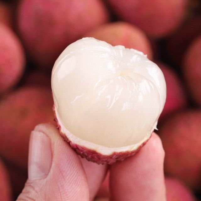 Fresh lychees (organic fruit) -P - Image 4